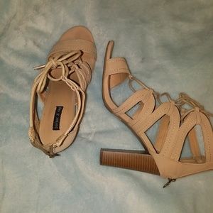 Parker and sky tan heels